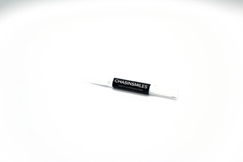 The CHASINSMILES Teeth Whitening Pen with its twist brush tip